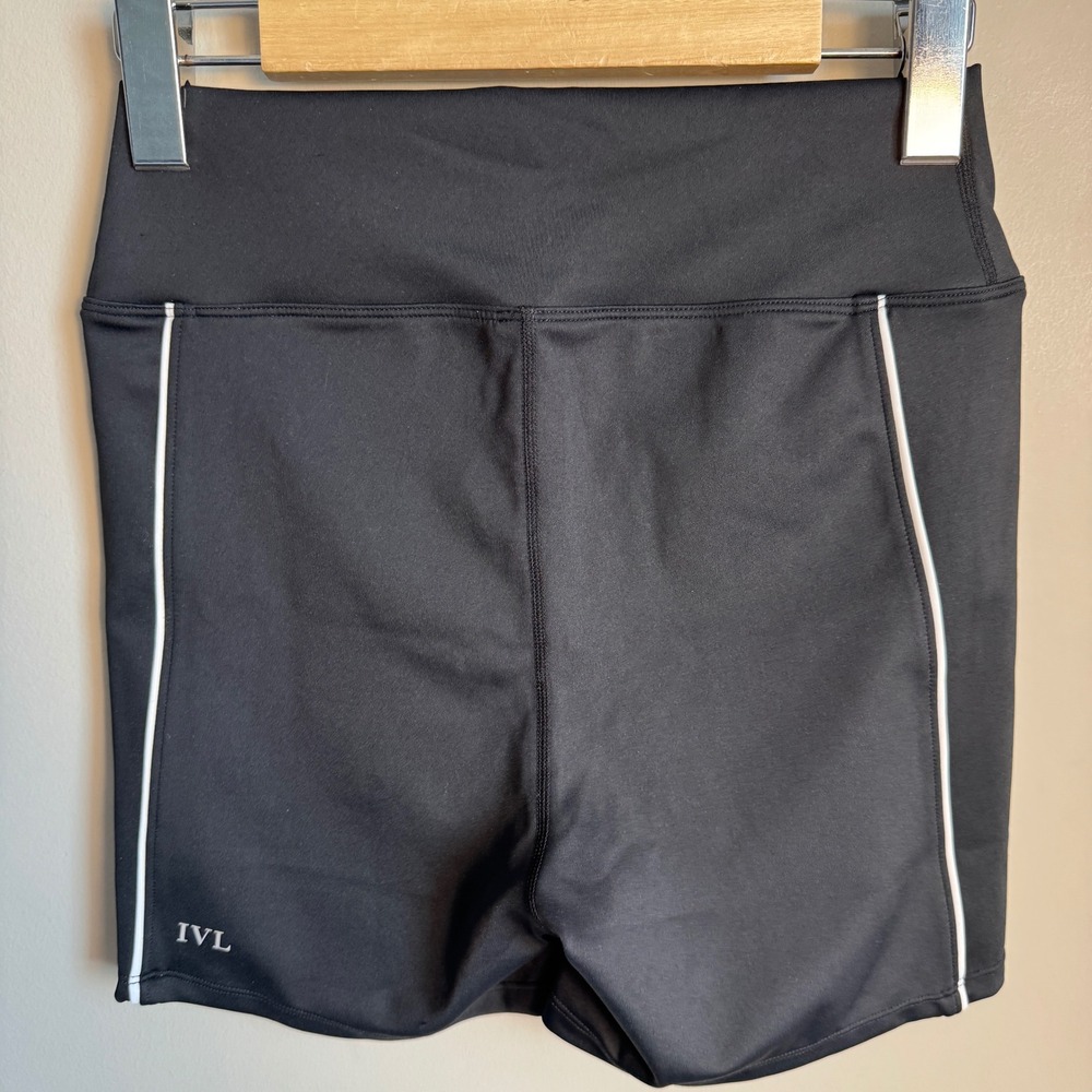 IVL Collective Womens Sz 6 High Rise Biker Shorts Black White Piping Activewear - Picture 1 of 10